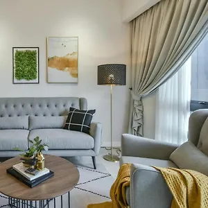 Anggun Klcc Apartamento