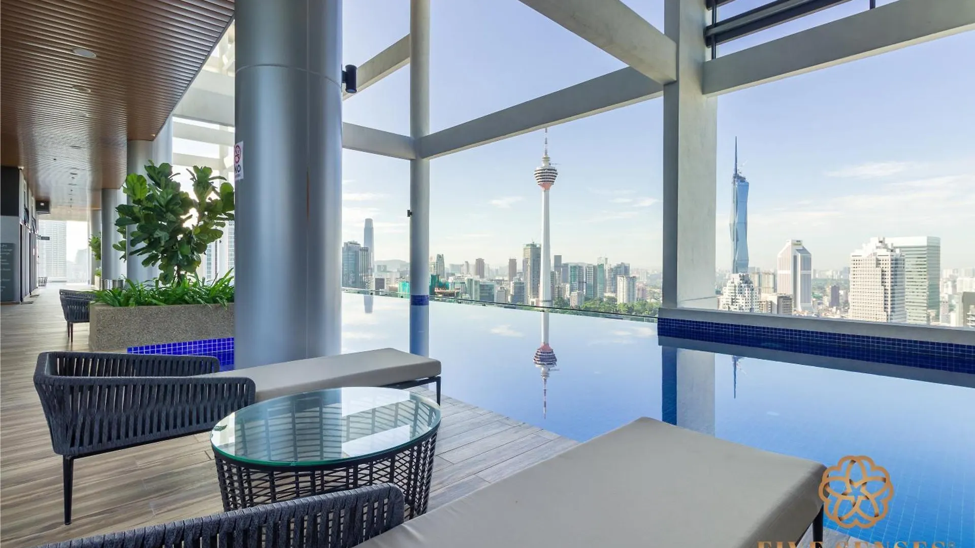 The Colony & The Luxe Signature Suites, Klcc Kuala Lumpur